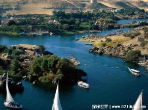 ​世界最长的河流排名前十名，长江仅排第三(尼罗河是11个国家水源)